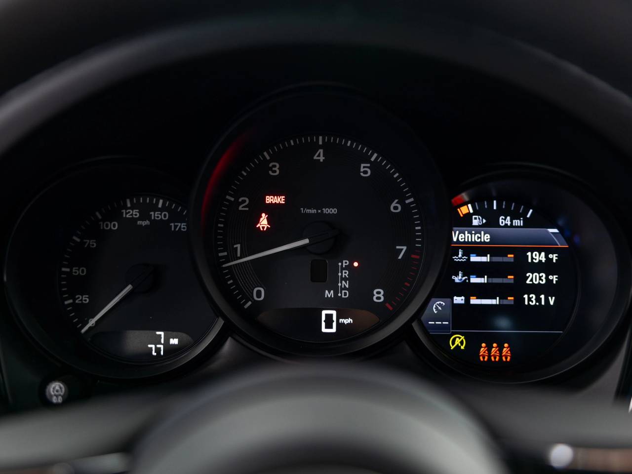 2026 Porsche Macan Base