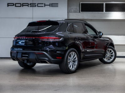 2026 Porsche Macan Macan