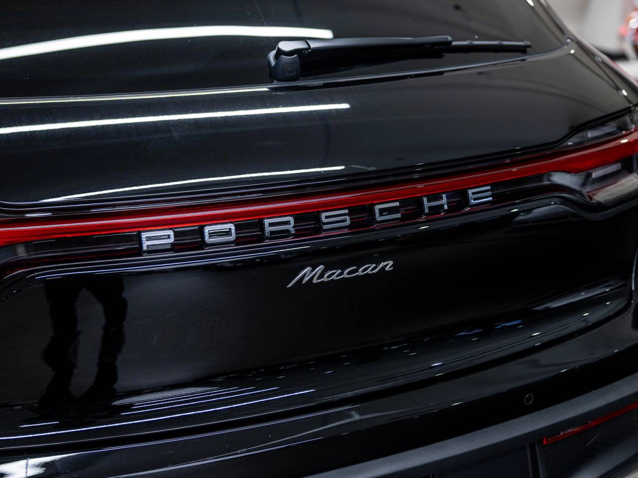 2026 Porsche Macan Macan