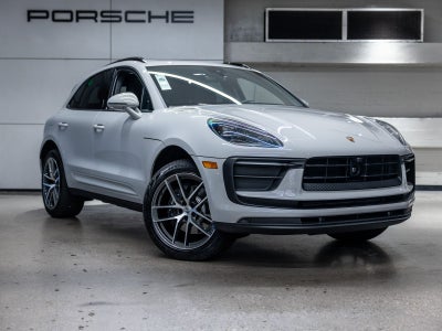 2026 Porsche Macan Macan