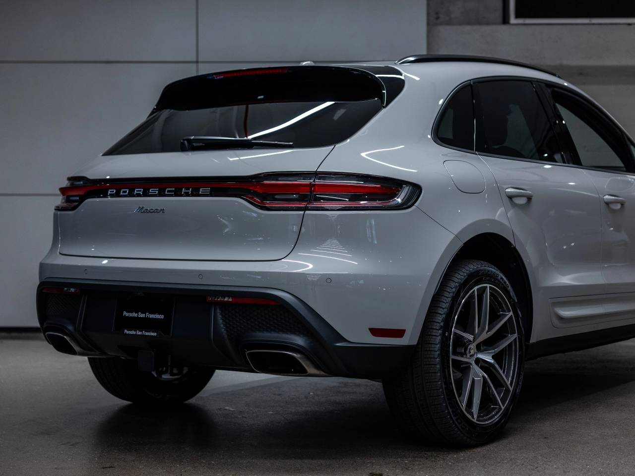2026 Porsche Macan Macan