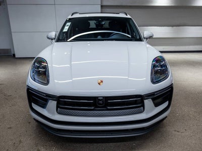 2026 Porsche Macan Macan