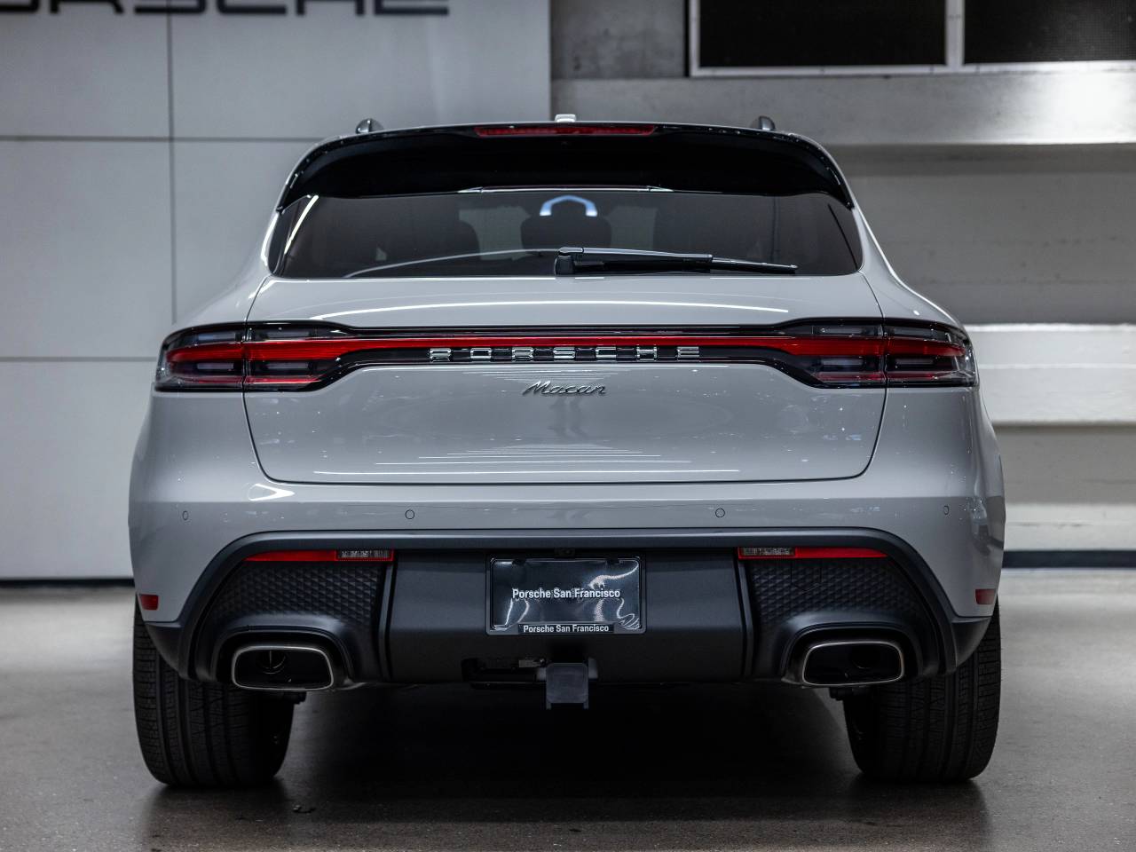 2026 Porsche Macan Macan