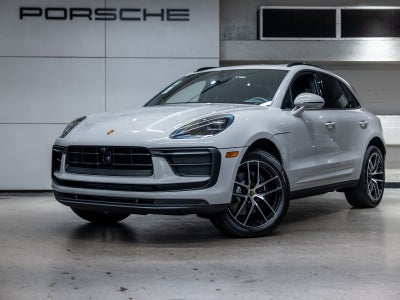 2026 Porsche Macan Macan