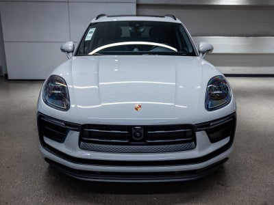 2026 Porsche Macan Macan