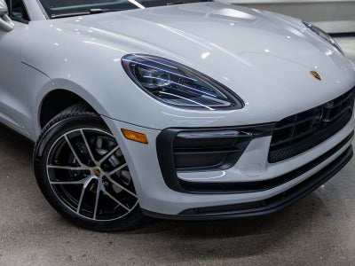2026 Porsche Macan Macan