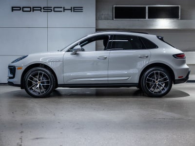 2026 Porsche Macan Macan