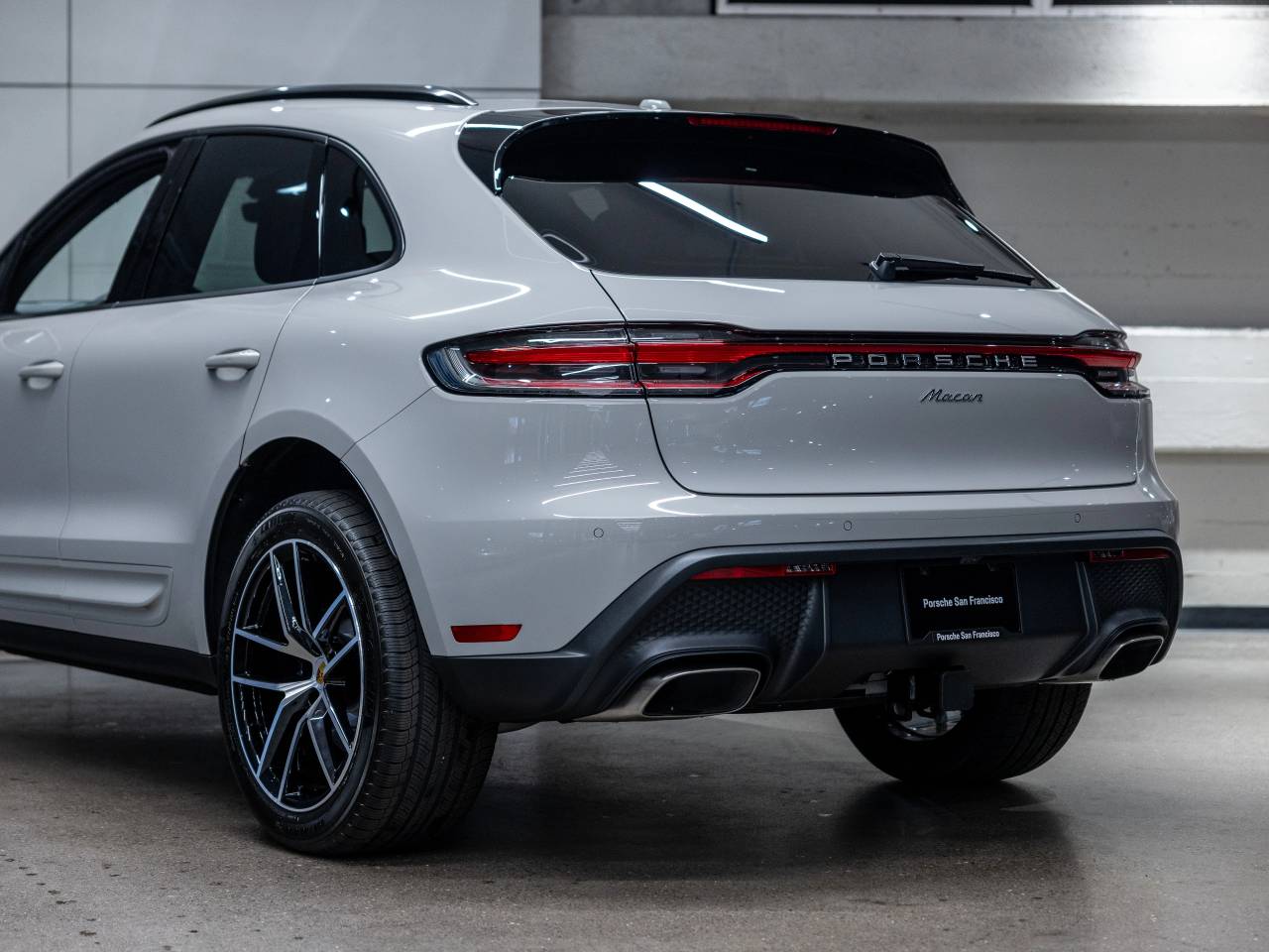 2026 Porsche Macan Macan