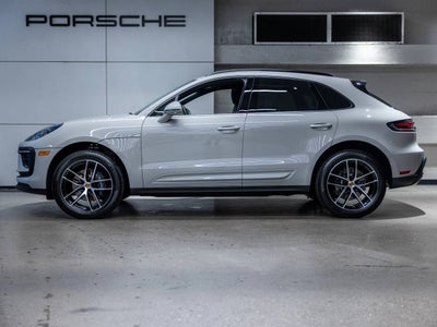 2026 Porsche Macan Macan