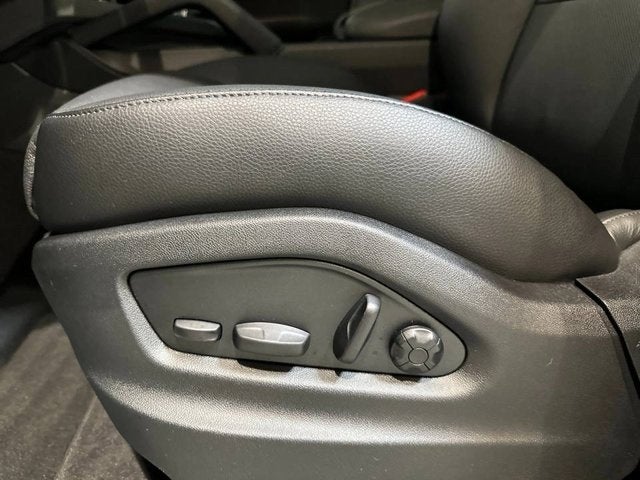 2025 Porsche Cayenne Cayenne