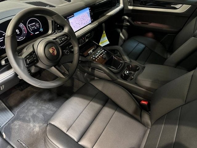 2025 Porsche Cayenne Cayenne