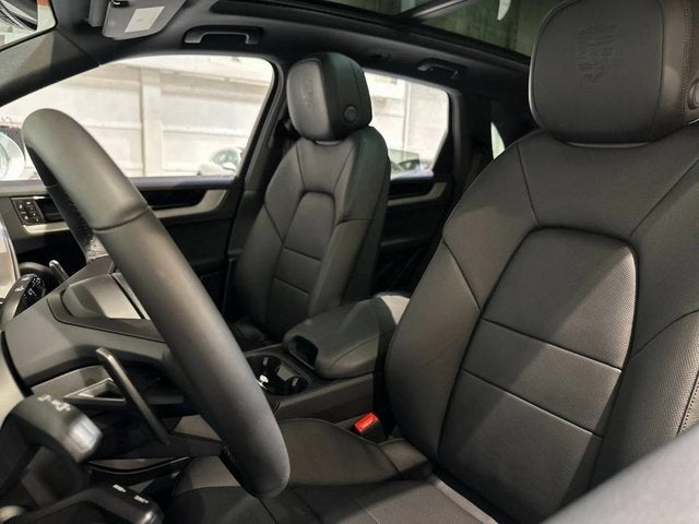 2025 Porsche Cayenne Cayenne