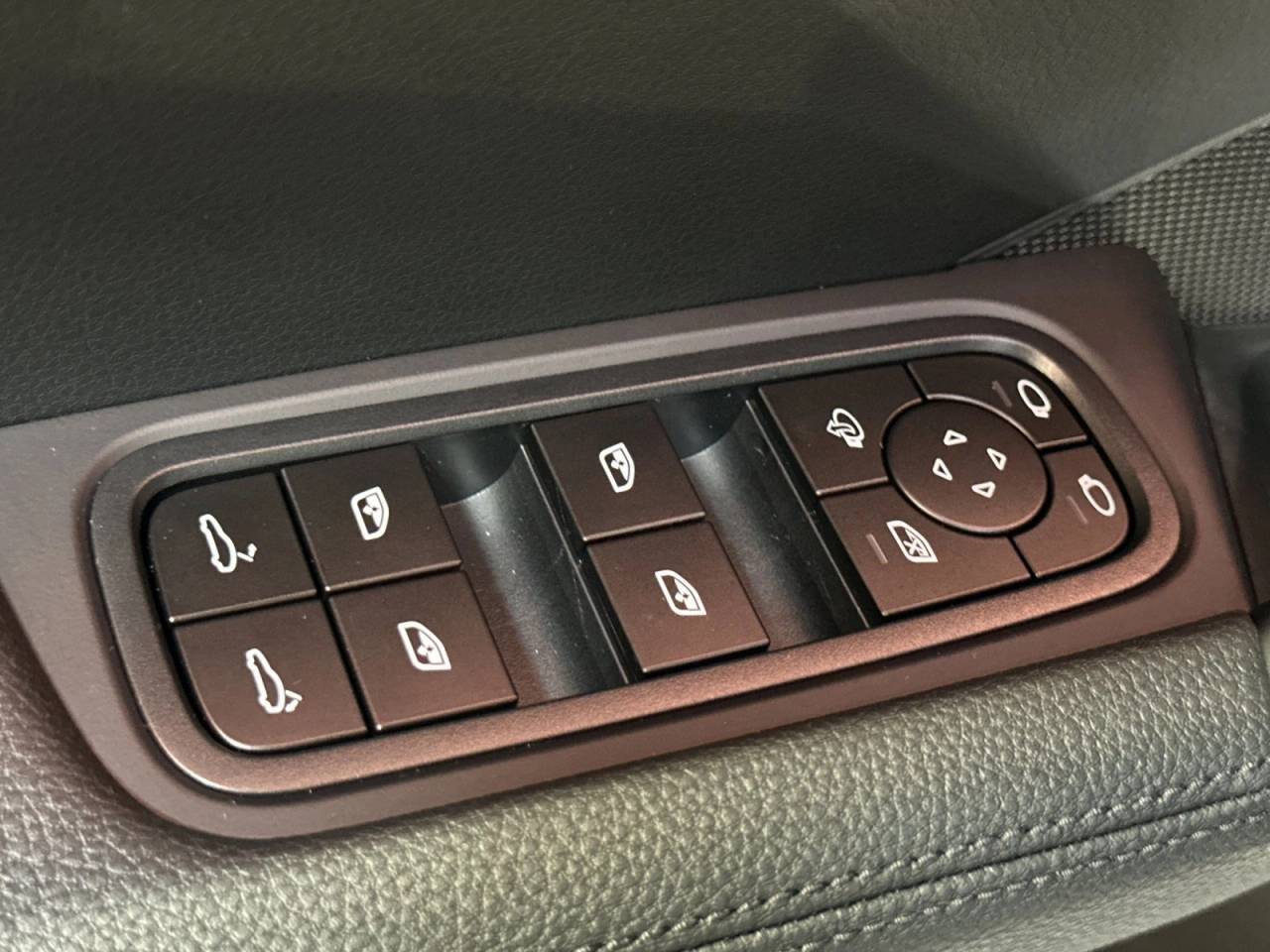 2025 Porsche Cayenne Cayenne