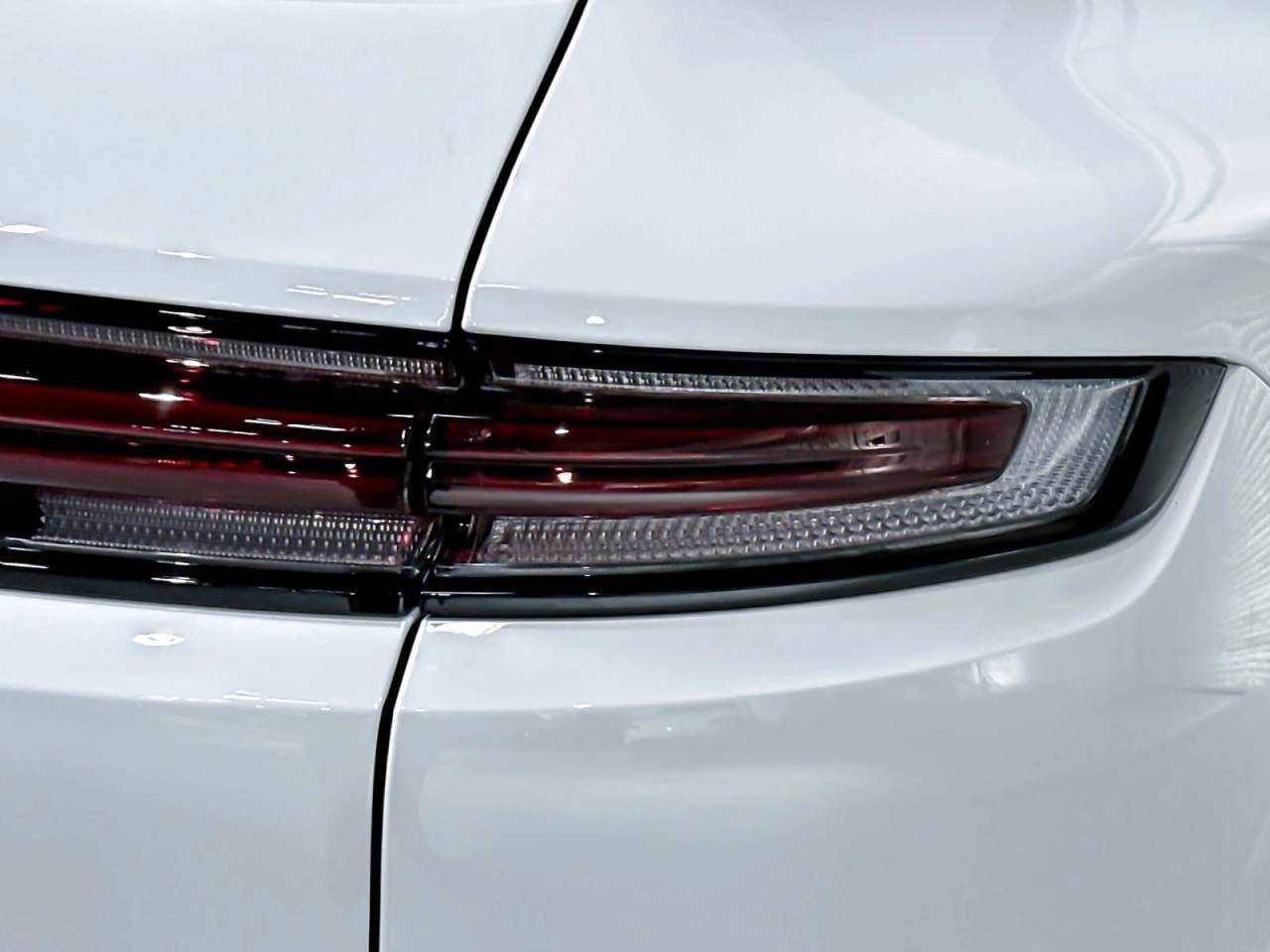 2025 Porsche Cayenne Cayenne