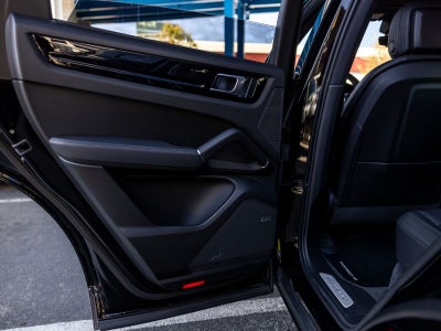 2023 Porsche Cayenne Cayenne