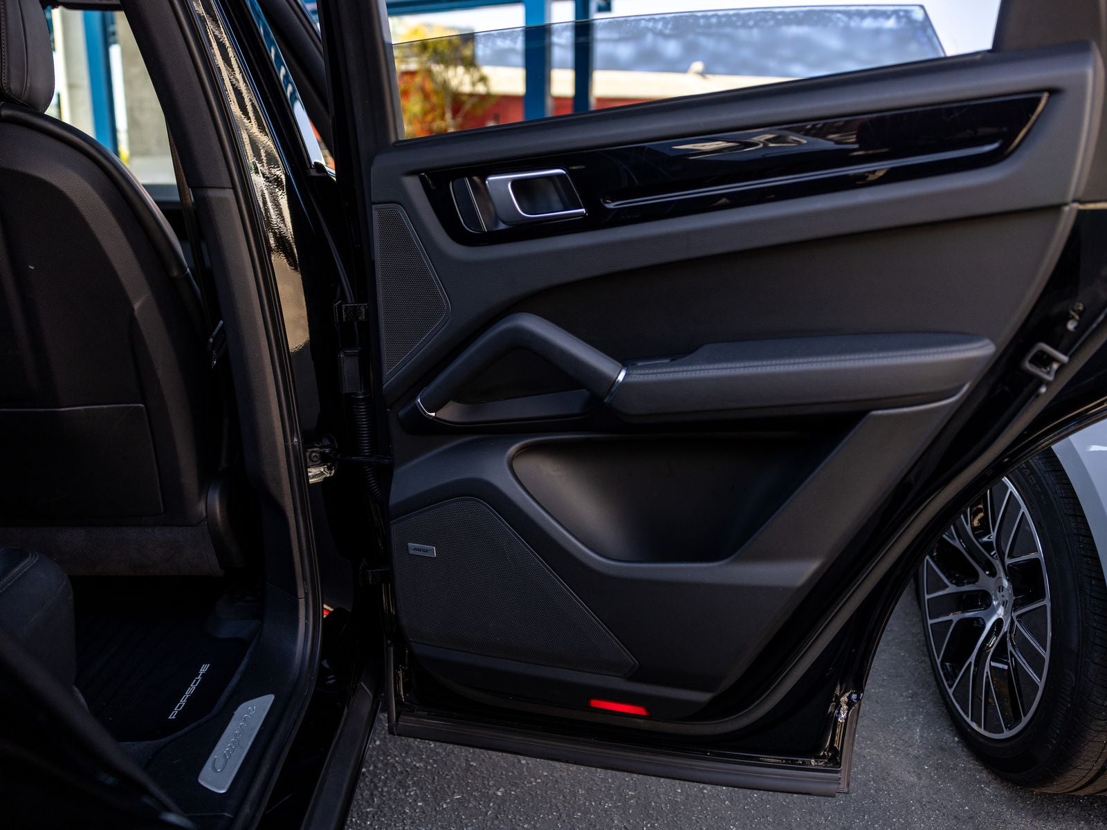 2023 Porsche Cayenne Cayenne