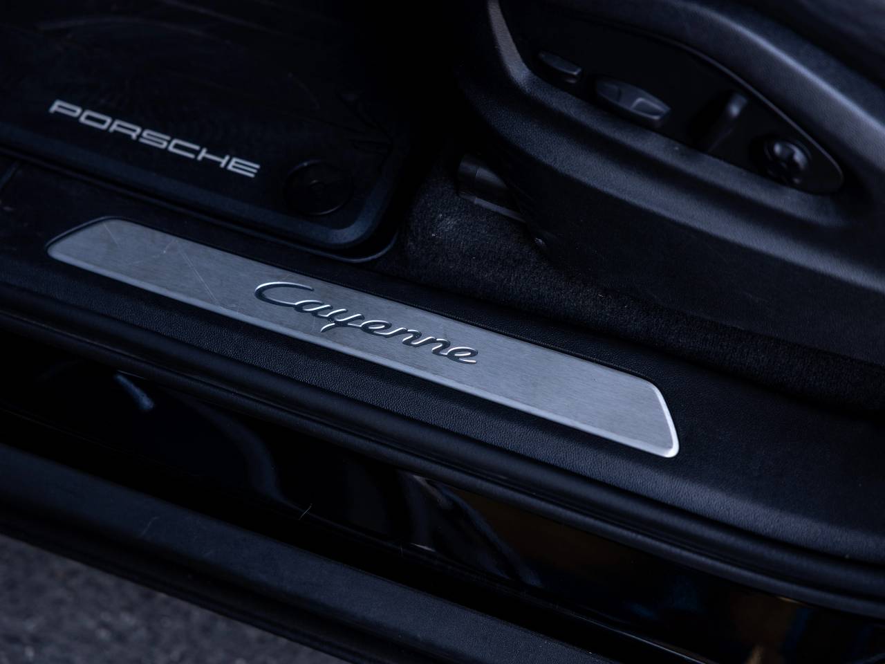 2023 Porsche Cayenne Cayenne