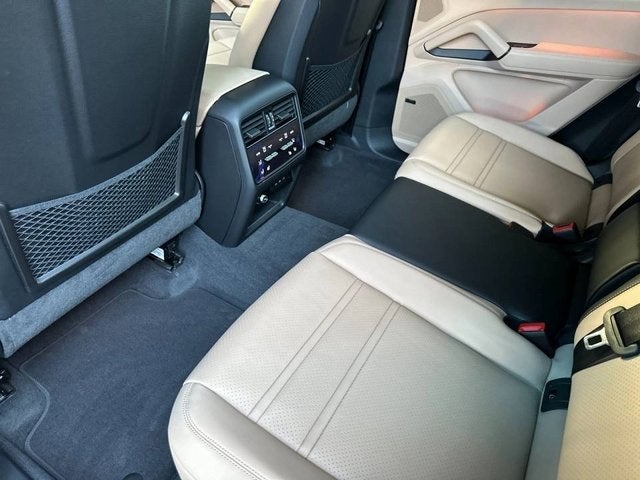 2025 Porsche Cayenne Cayenne