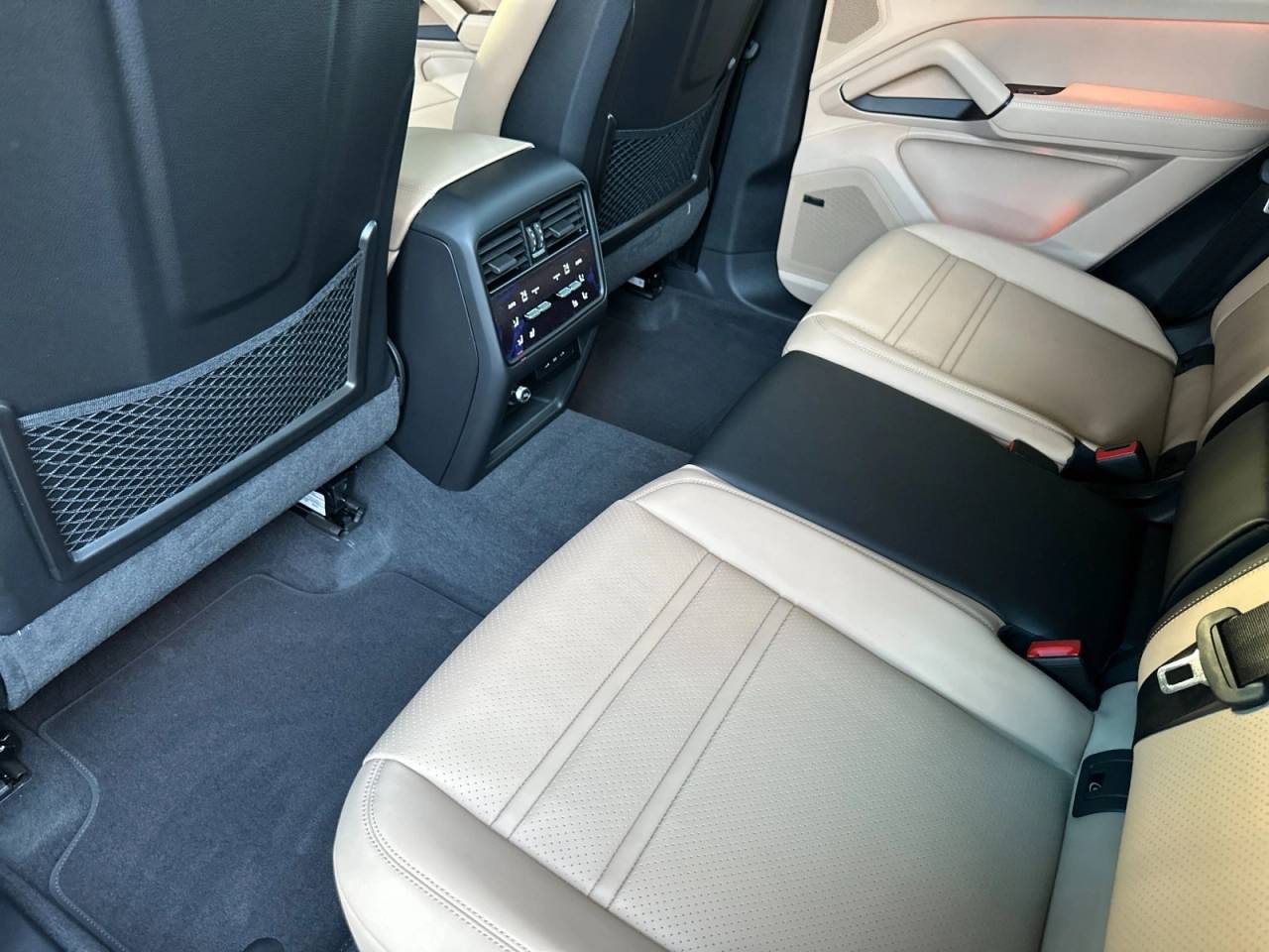 2025 Porsche Cayenne Cayenne