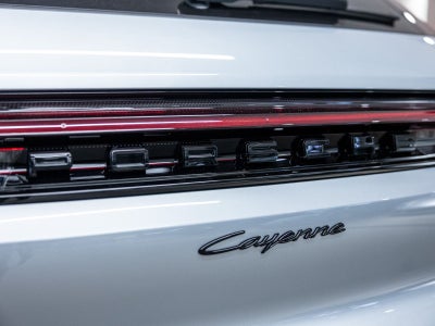 2026 Porsche Cayenne Base