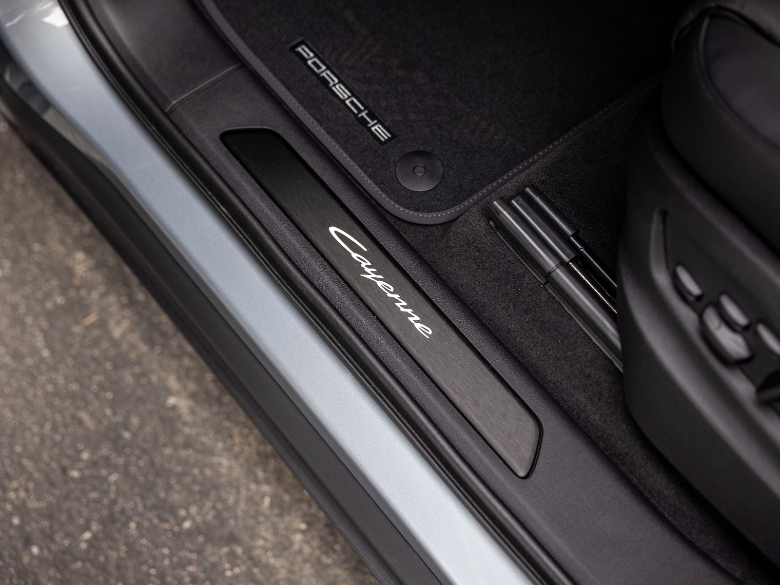 2026 Porsche Cayenne Base