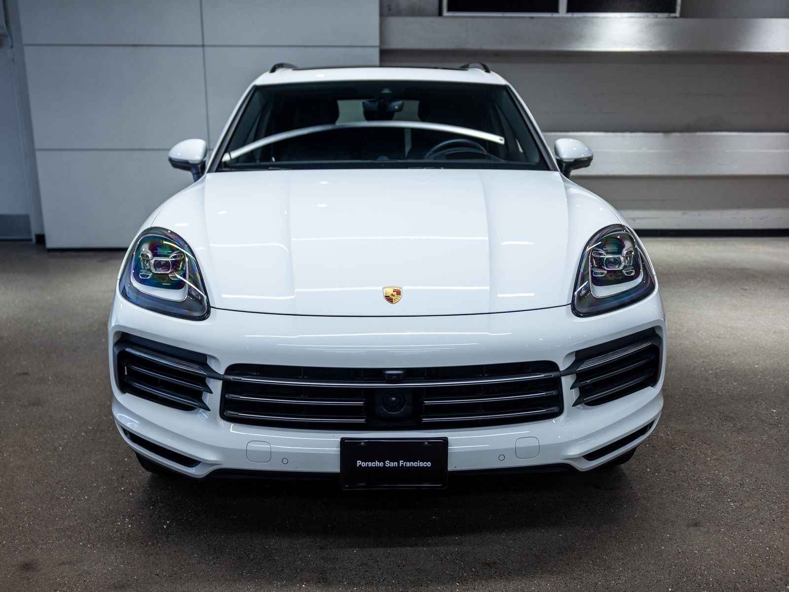 2023 Porsche Cayenne Platinum Edition