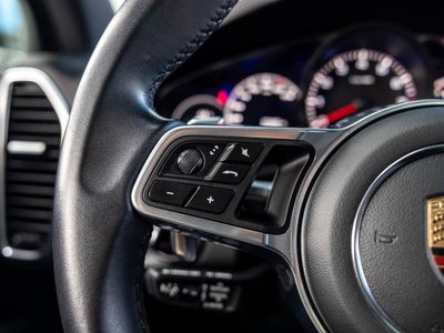 2023 Porsche Cayenne Platinum Edition