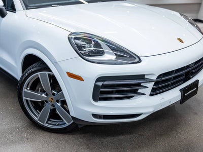 2023 Porsche Cayenne Platinum Edition