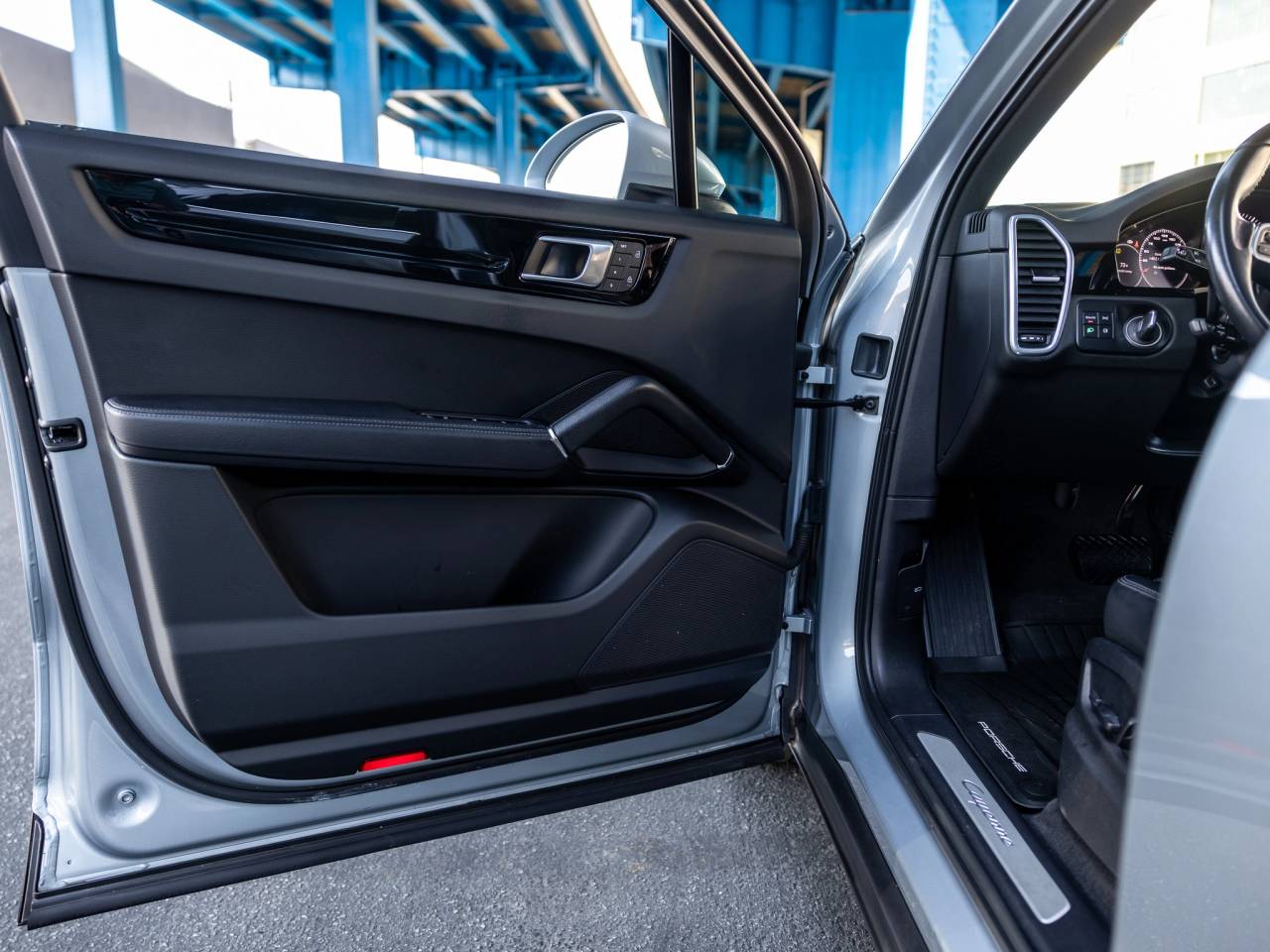 2023 Porsche Cayenne Cayenne (MY23)