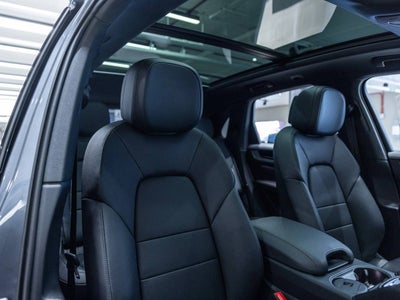 2026 Porsche Cayenne Base