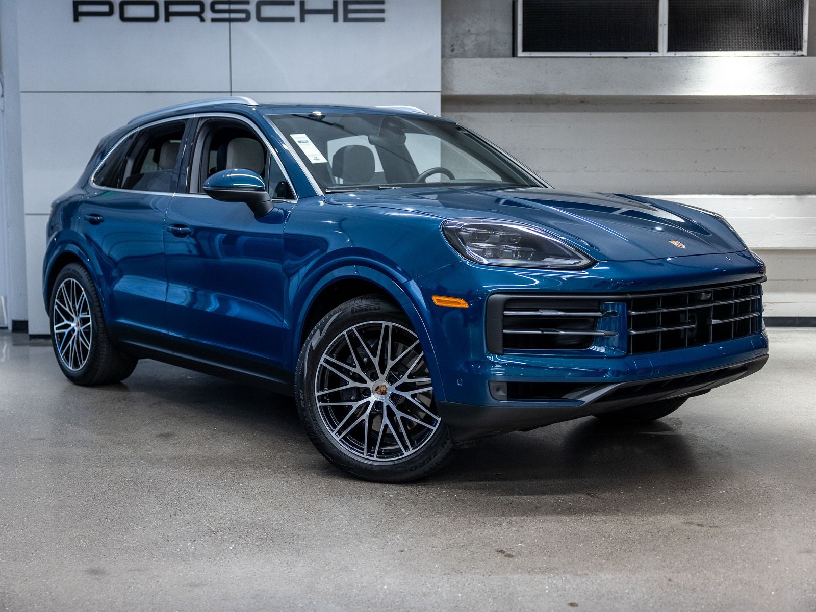 2025 Porsche Cayenne Base
