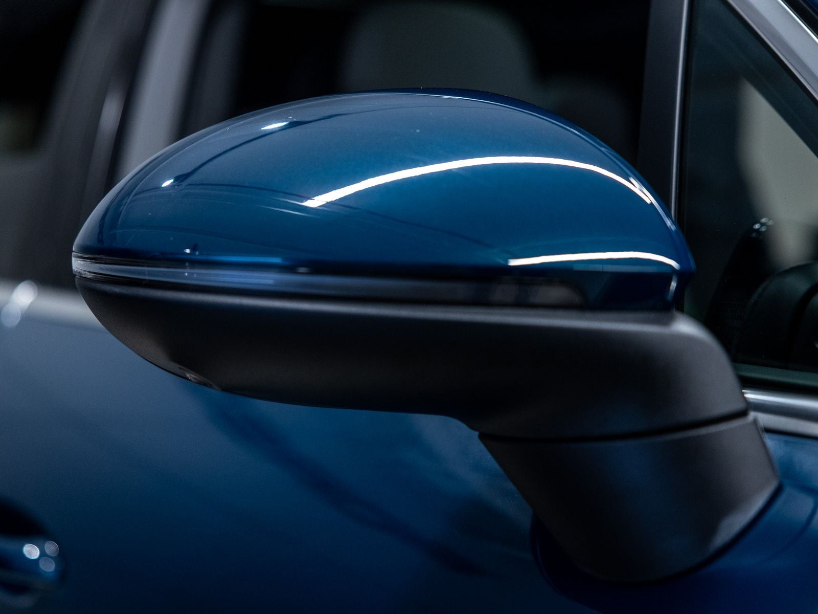 2025 Porsche Cayenne Base