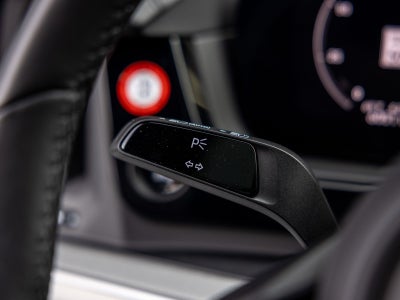 2025 Porsche Cayenne Base