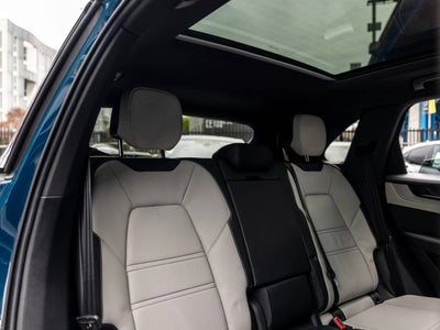 2025 Porsche Cayenne Base