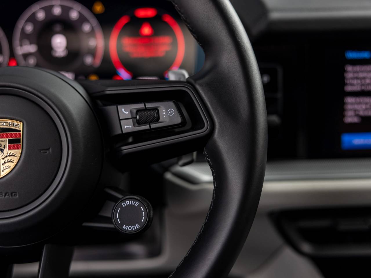 2025 Porsche Cayenne Base