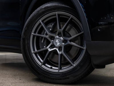 2025 Porsche Cayenne Base