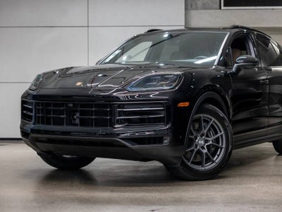 2025 Porsche Cayenne Base