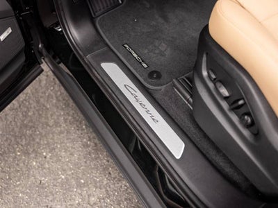 2025 Porsche Cayenne Base