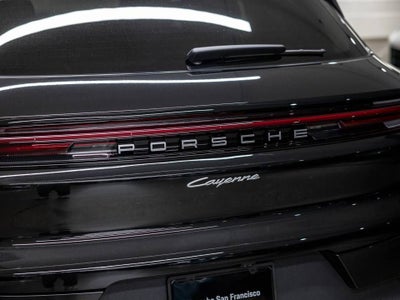 2025 Porsche Cayenne Base