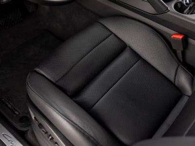 2025 Porsche Cayenne Base