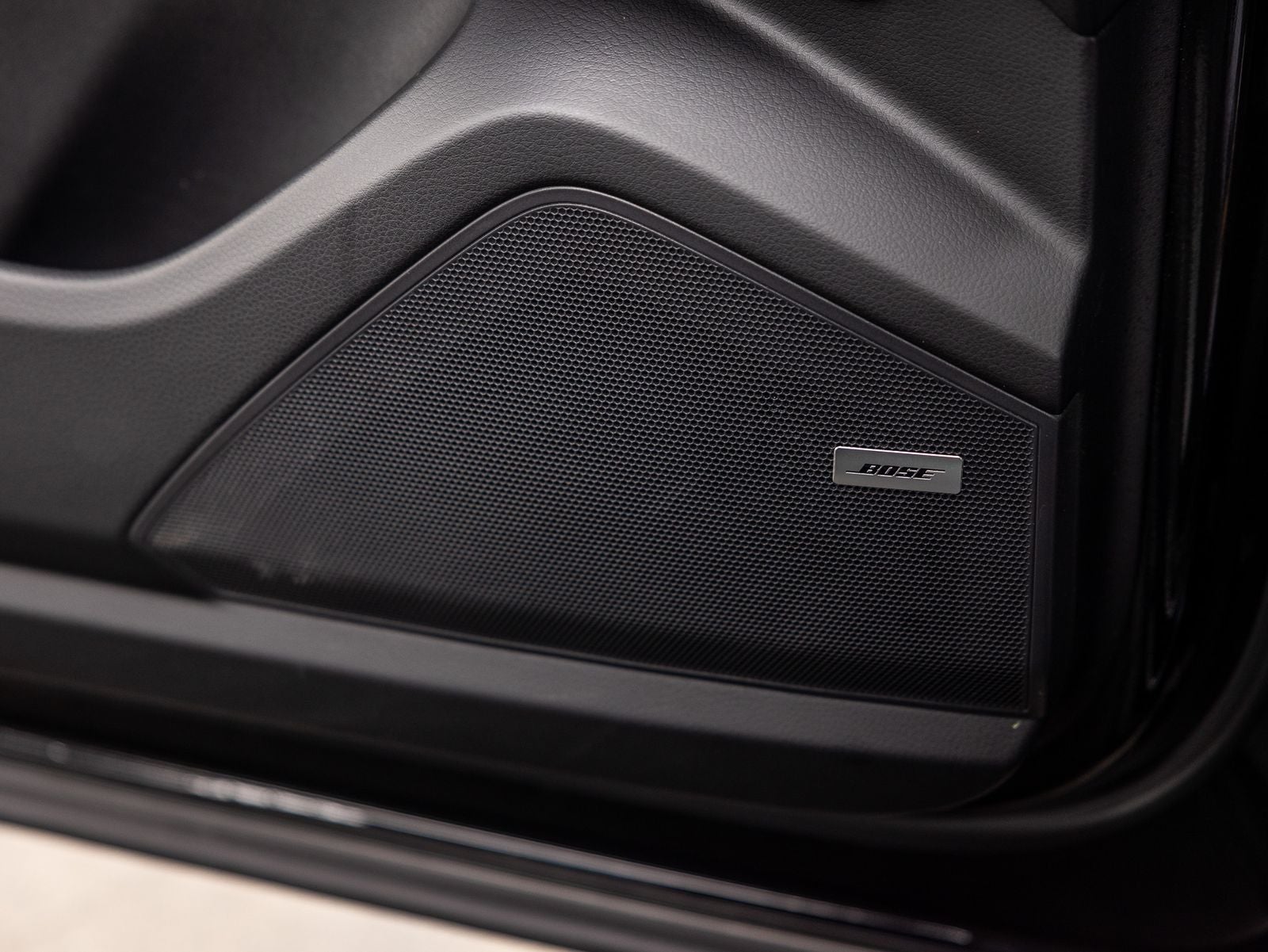 2025 Porsche Cayenne Base