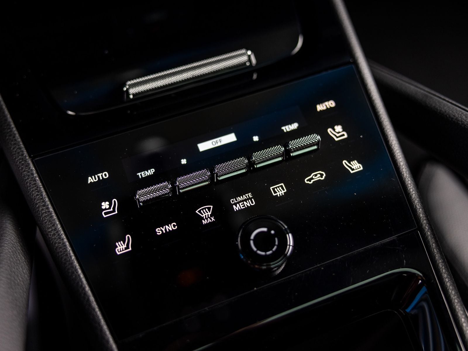 2025 Porsche Cayenne Base