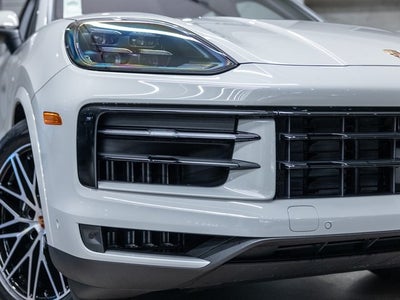 2026 Porsche Cayenne Base