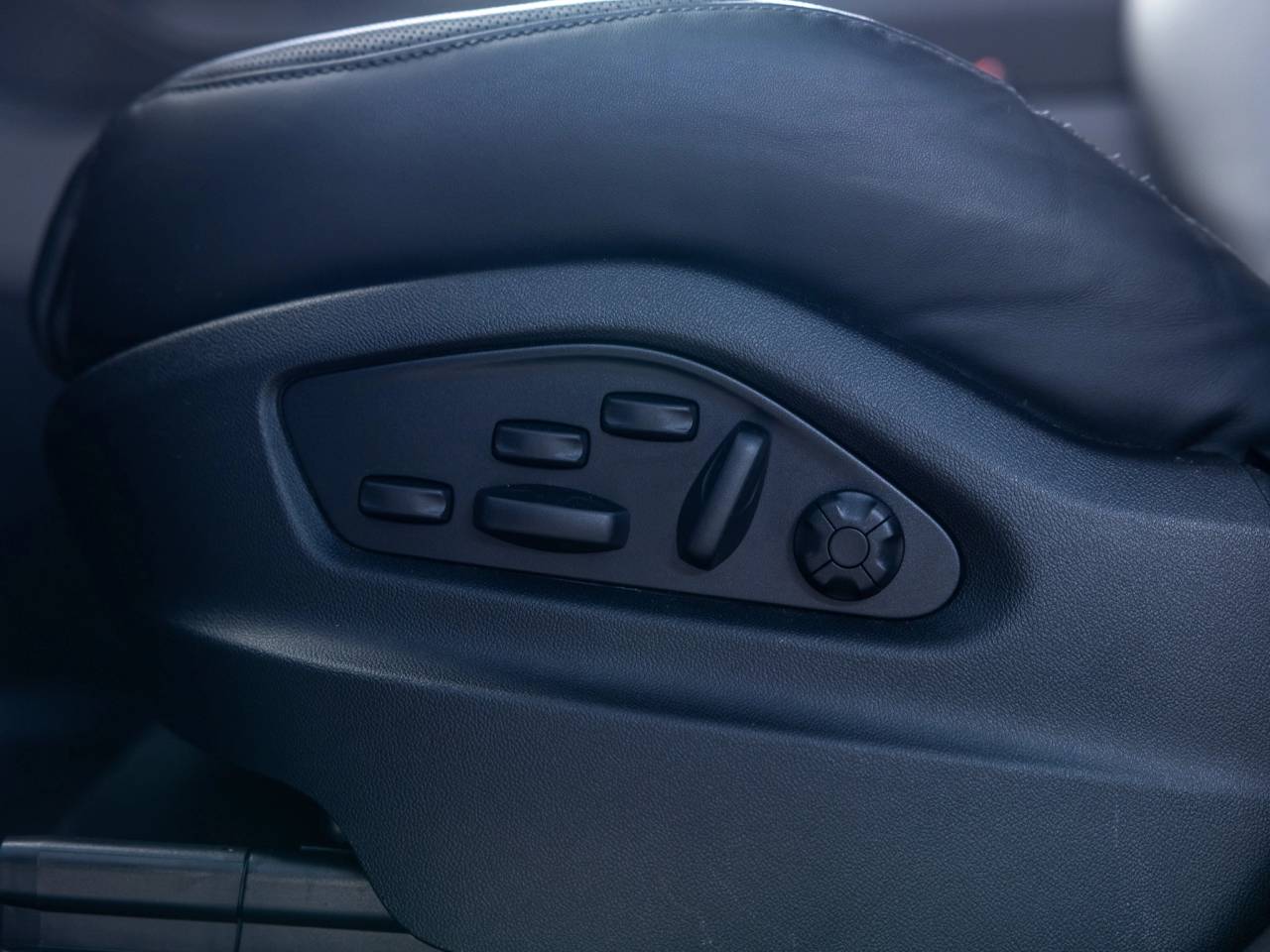 2025 Porsche Cayenne Cayenne