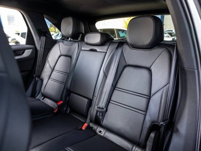 2025 Porsche Cayenne Cayenne