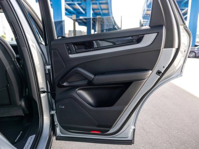 2025 Porsche Cayenne Cayenne