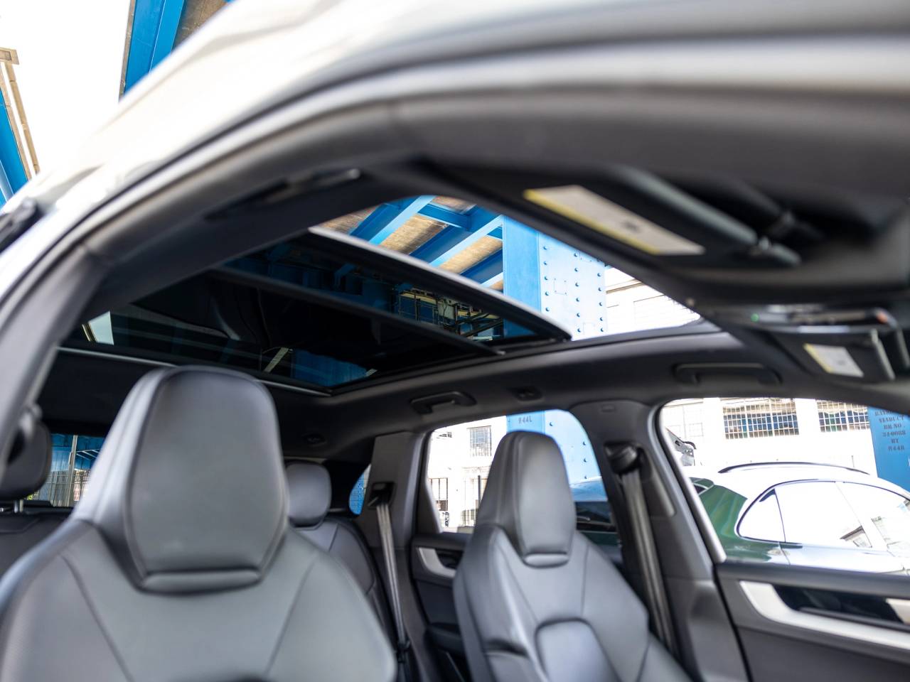 2025 Porsche Cayenne Cayenne