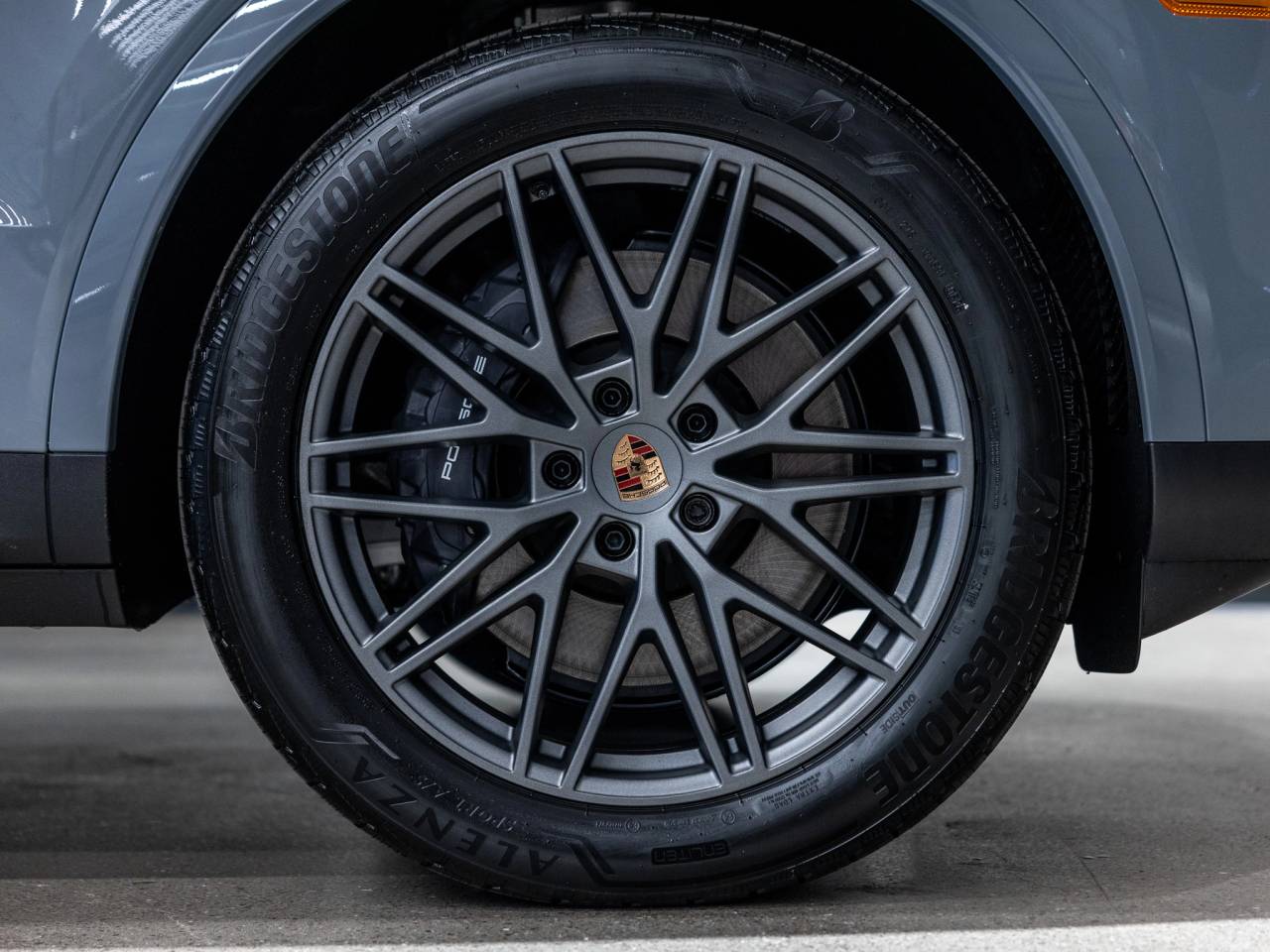 2026 Porsche Cayenne Base