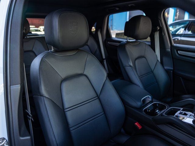 2023 Porsche Cayenne Cayenne Platinum Edition (MY23)