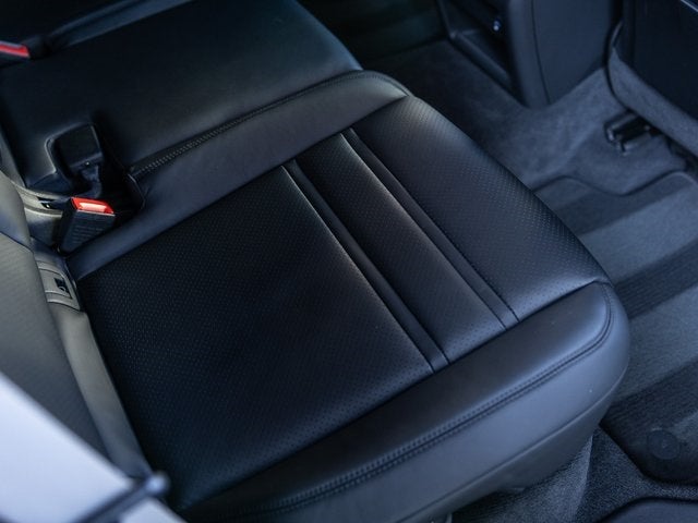 2023 Porsche Cayenne Cayenne Platinum Edition (MY23)